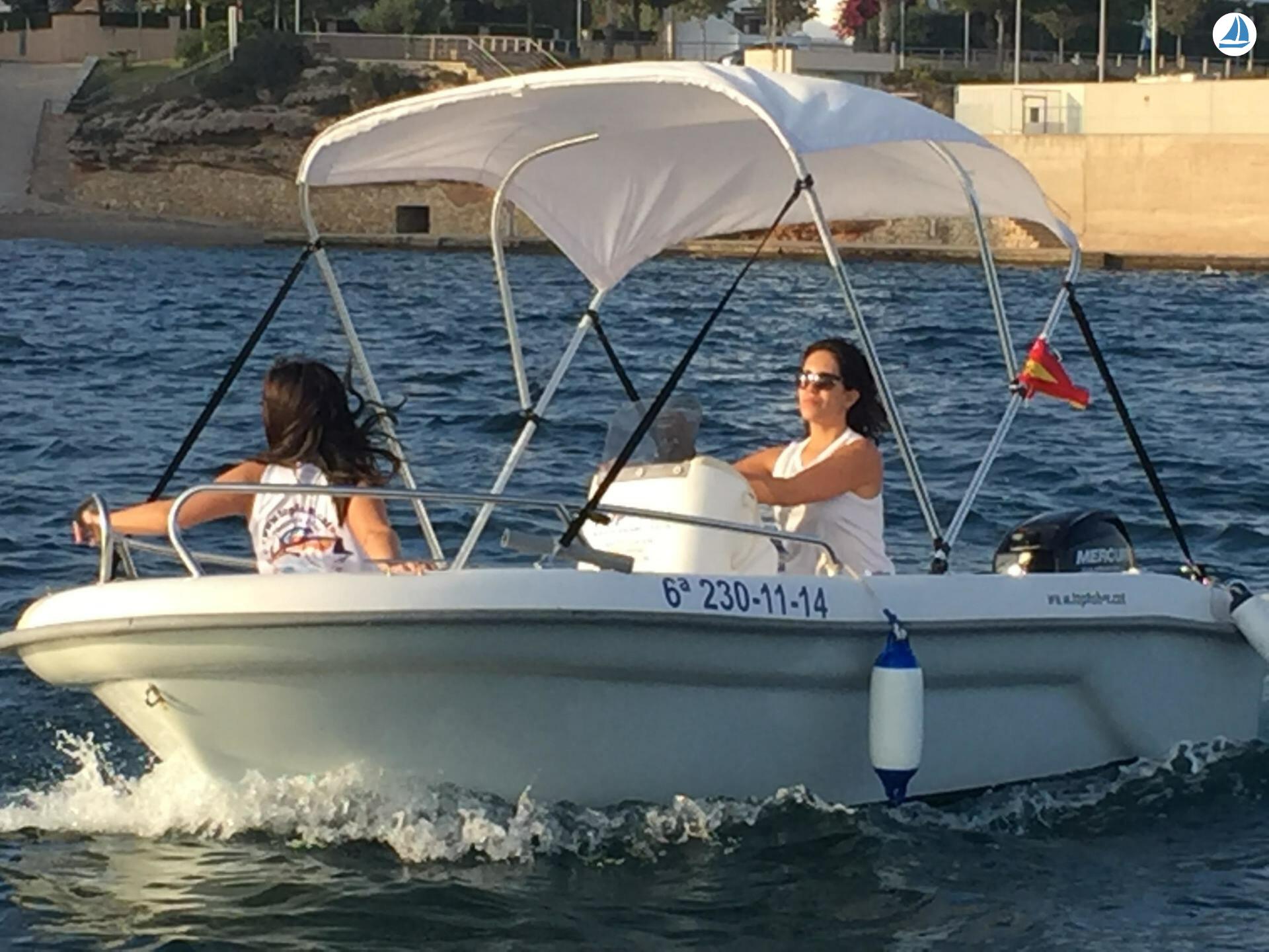 صور Karel F 400 2