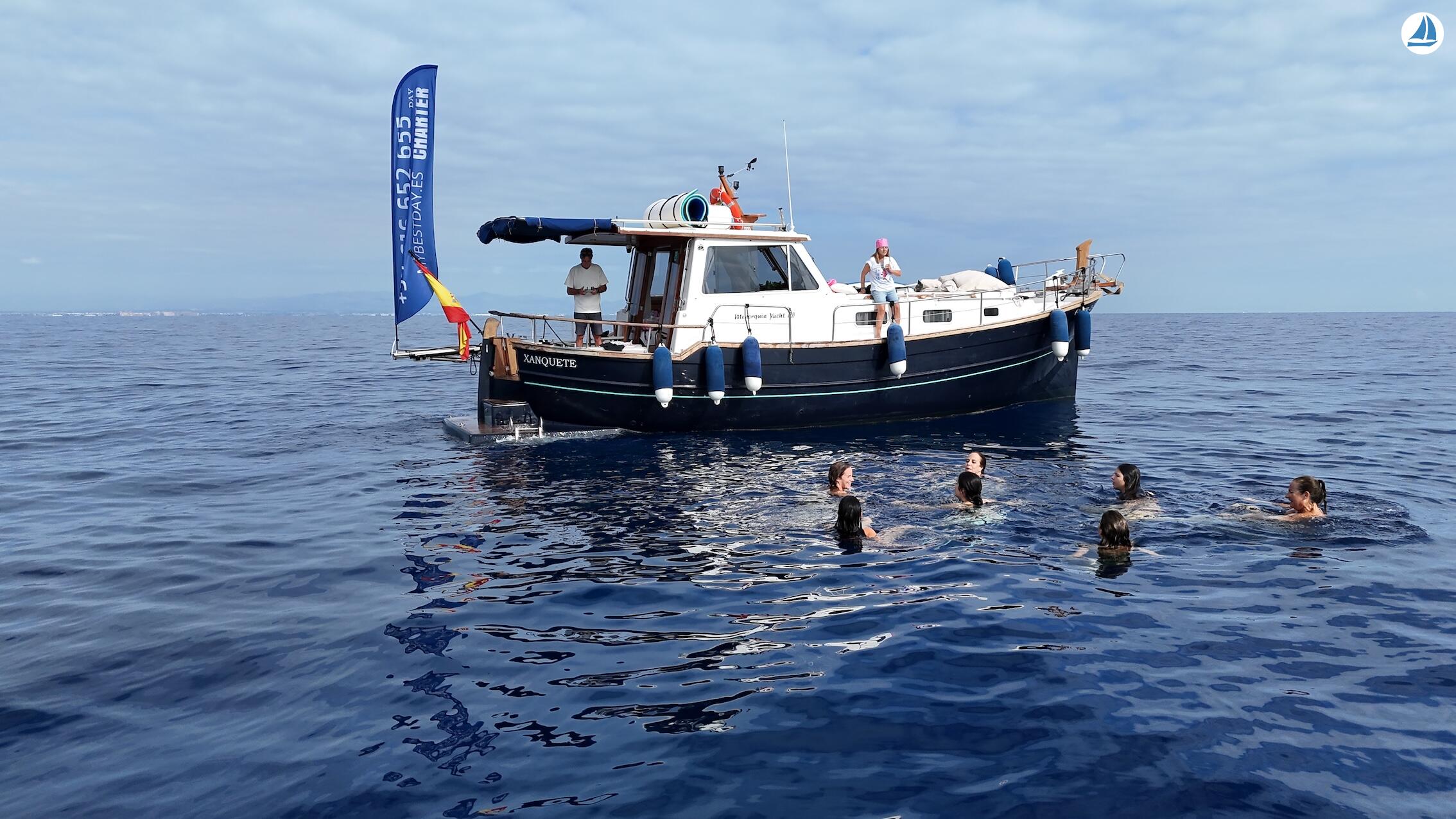 صور Patron Profesional de embarcaron de recreo 1