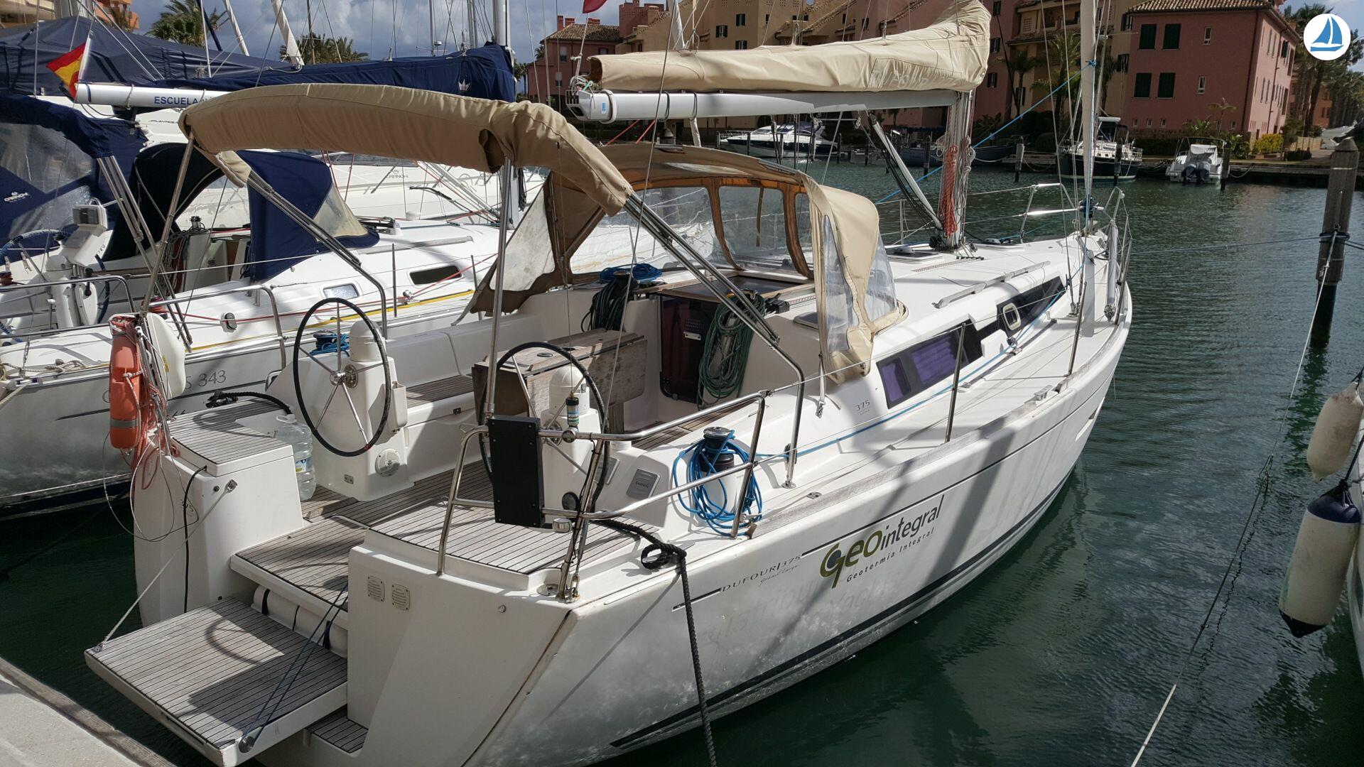 صور Dufour 375 Grand Large 3