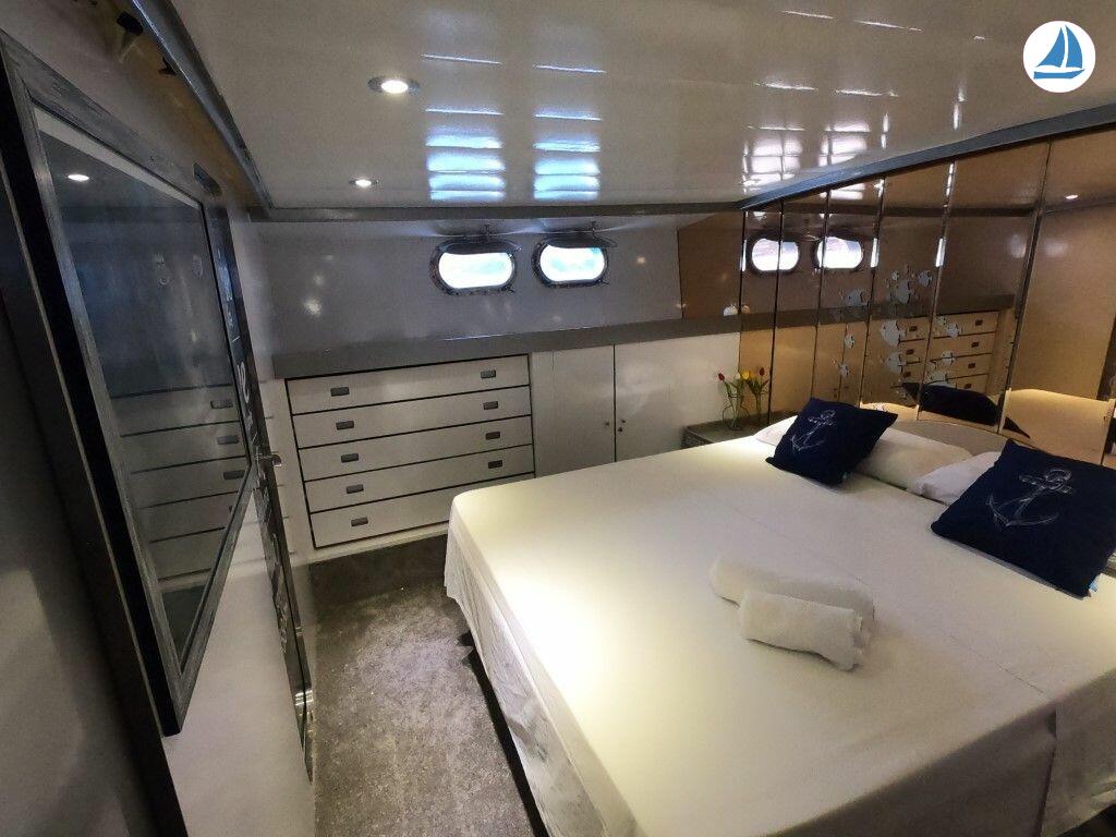 صور Baglietto 24 metros 13