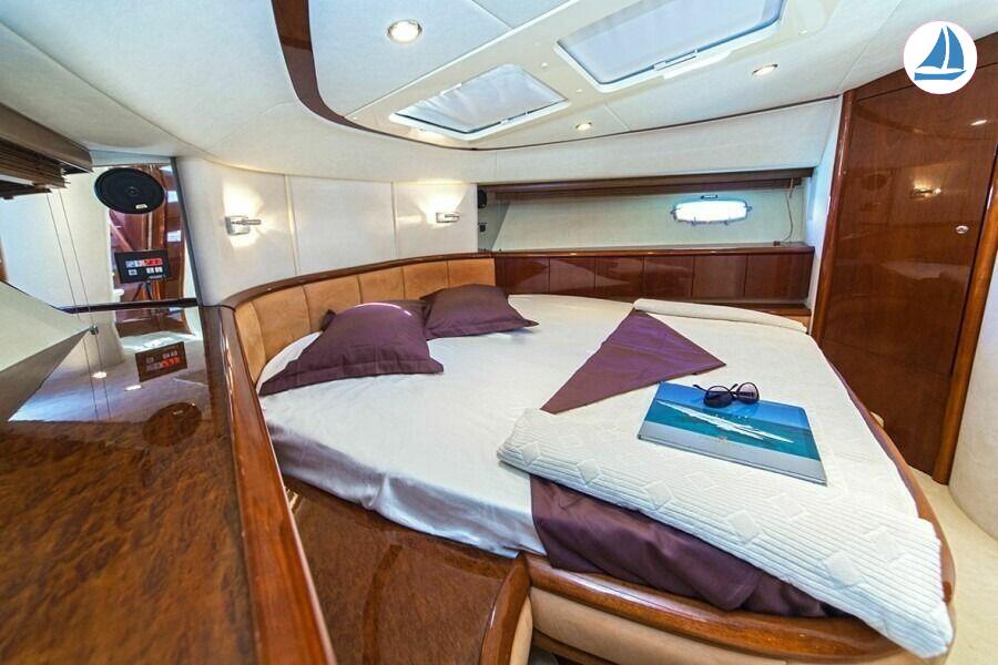 صور Fairline SQUADRON 58 4