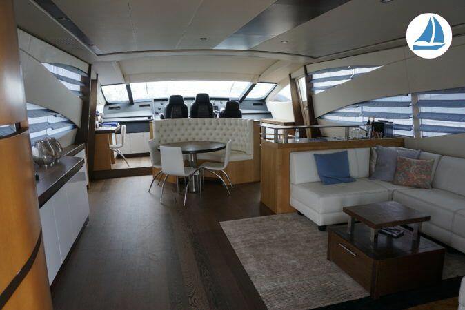 صور Pershing 90 3