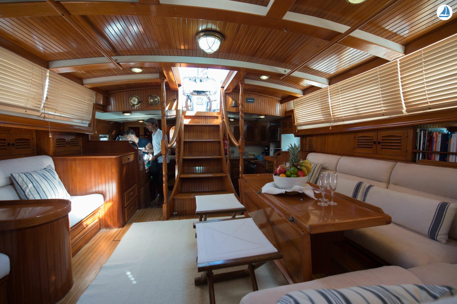 صور Ketch Classic 13
