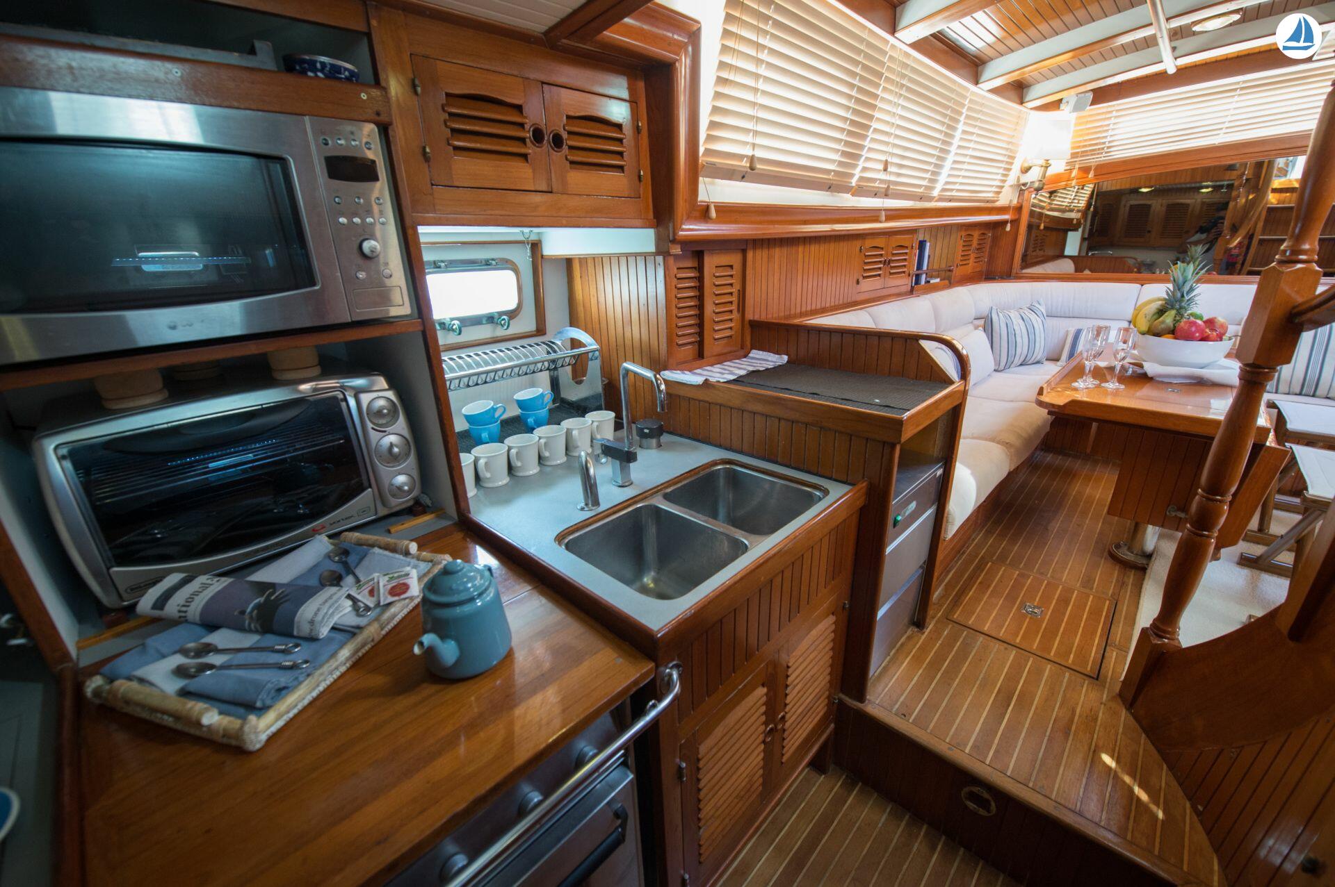صور Ketch Classic 15