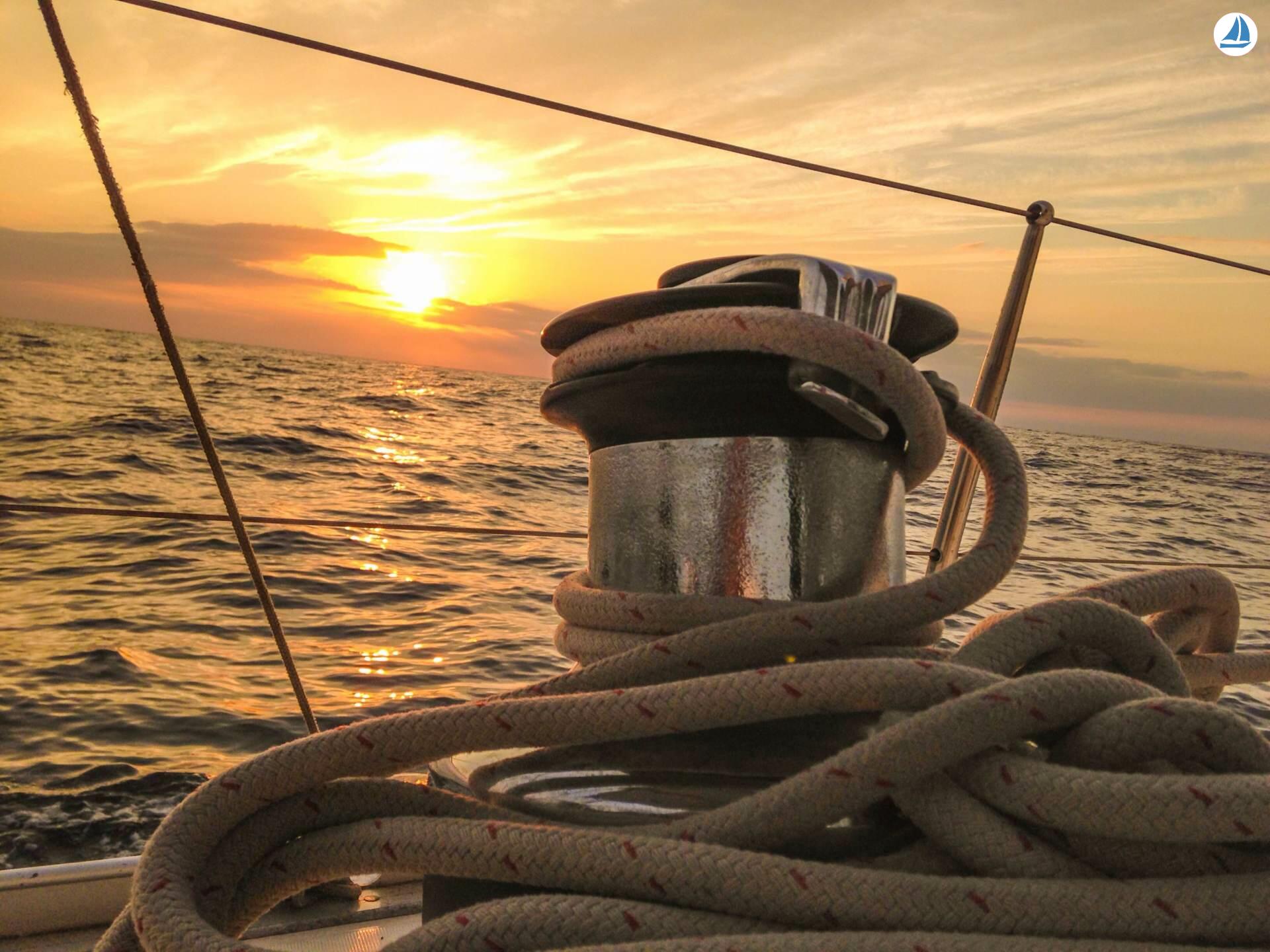 صور Beneteau OCEANIS 55 13