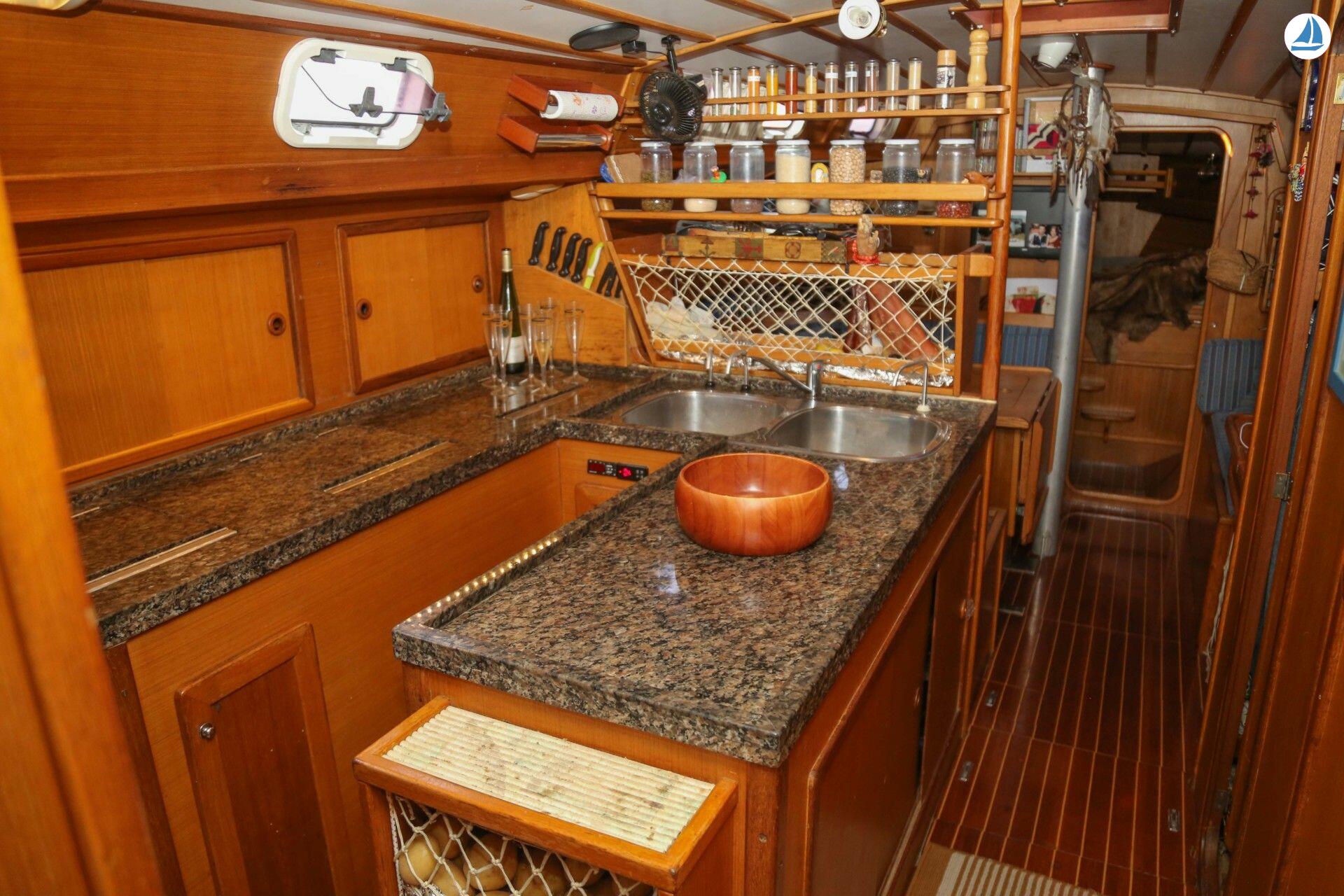 صور Hanse Classique 50 11