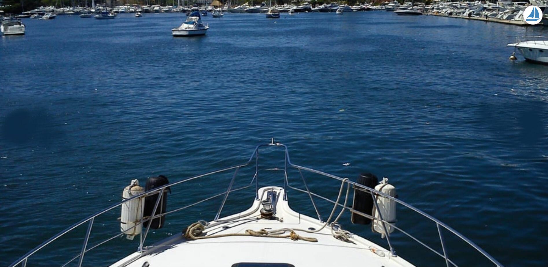 صور Custom Motorboat 54ft 3