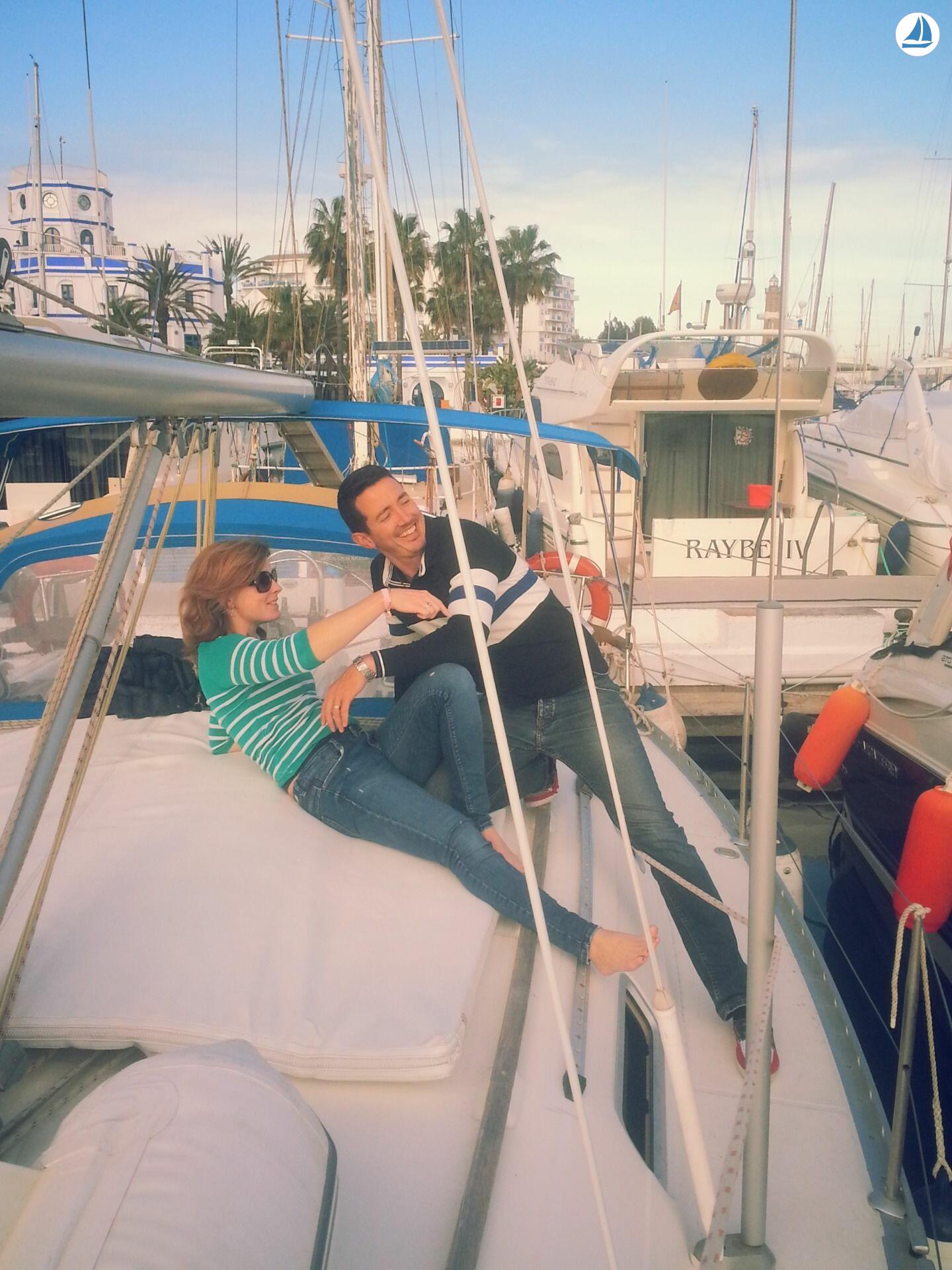 صور Beneteau OCEANIS 351 7