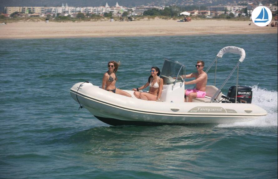 صور Capelli Tempest 470 1