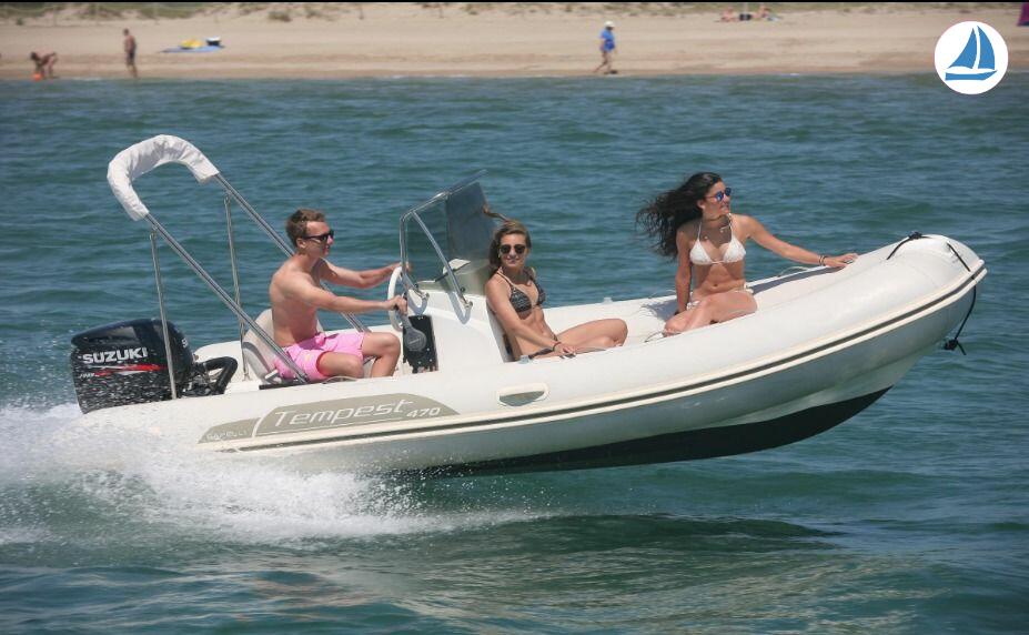 صور Capelli Tempest 470 2