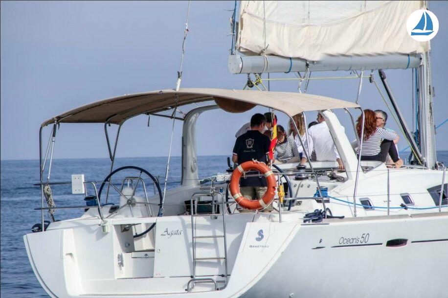 صور Beneteau Oceanis 50 Gran Family 3
