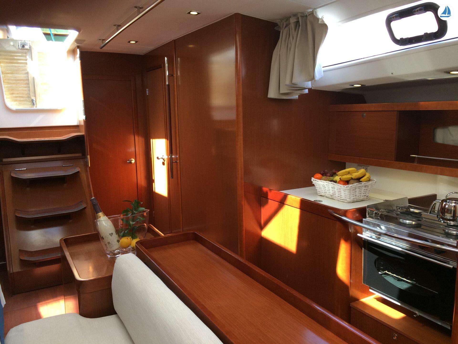 صور Beneteau Oceanis 50 Gran Family 10