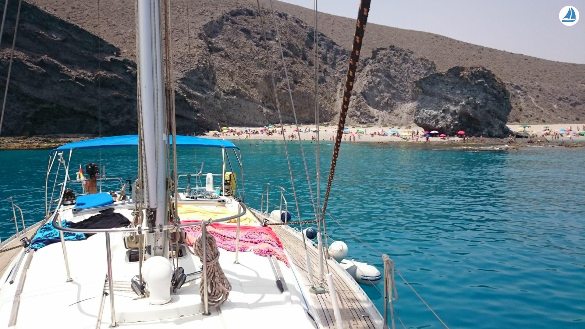 صور Beneteau OCEANIS 440 1