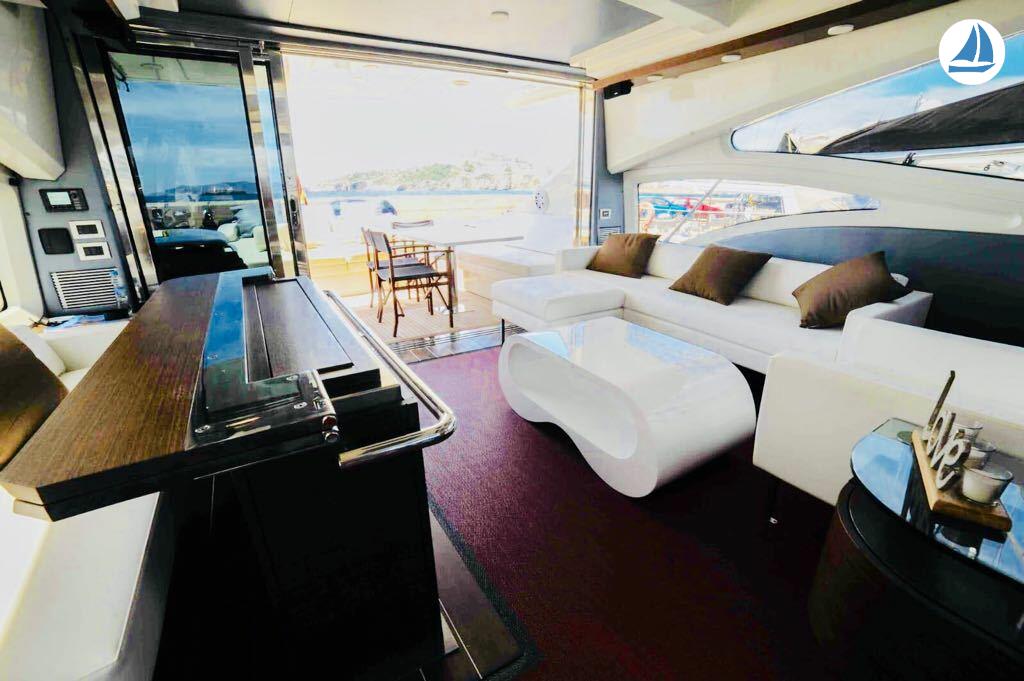 صور Azimut 68s 9