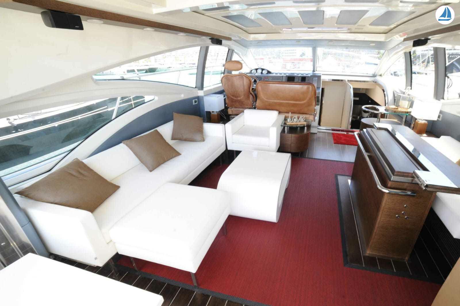 صور Azimut 68s 16