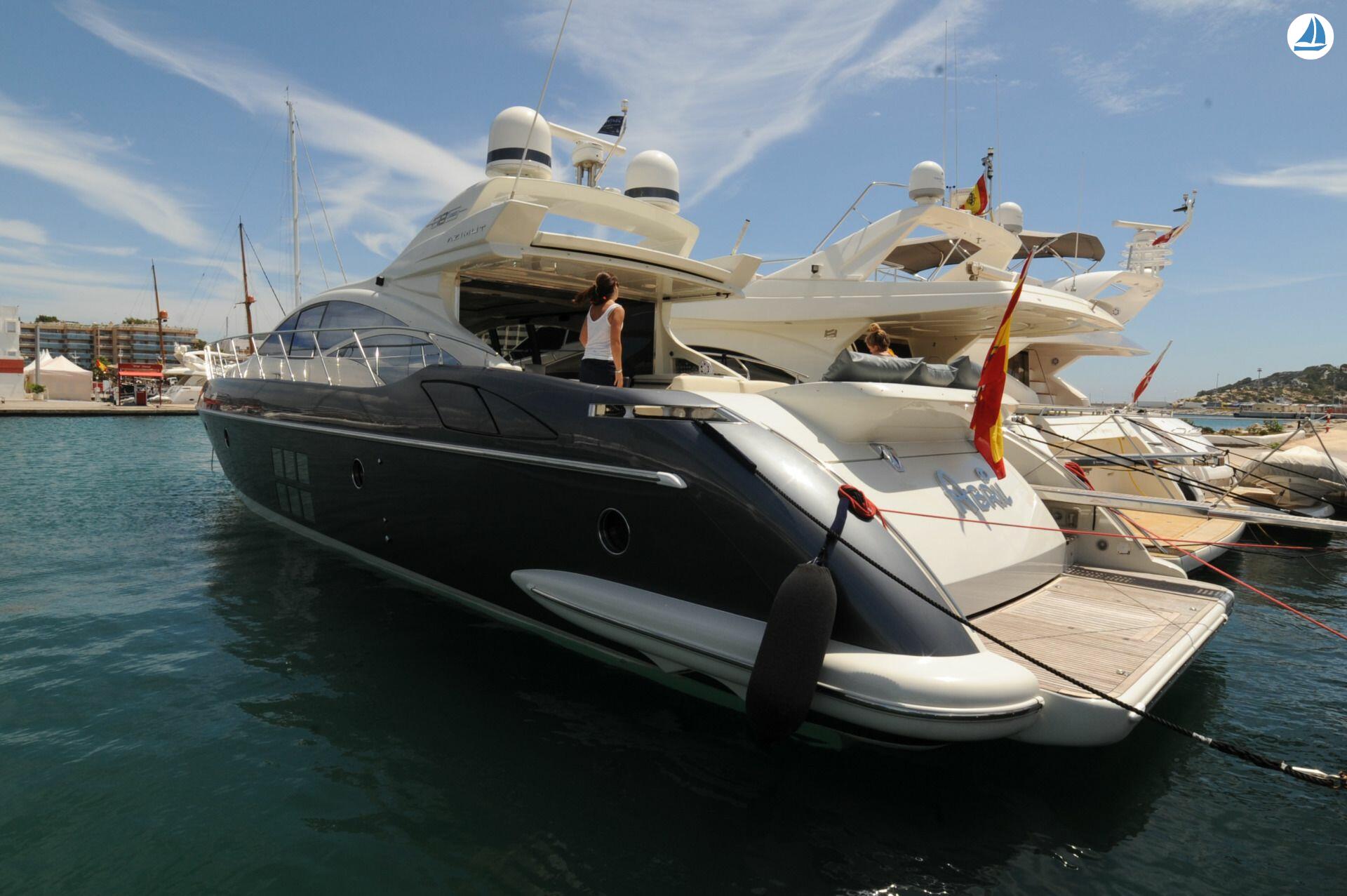 صور Azimut 68s 35