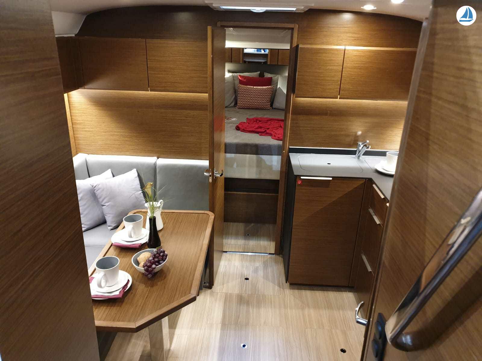 صور Bavaria Yachts S36 8