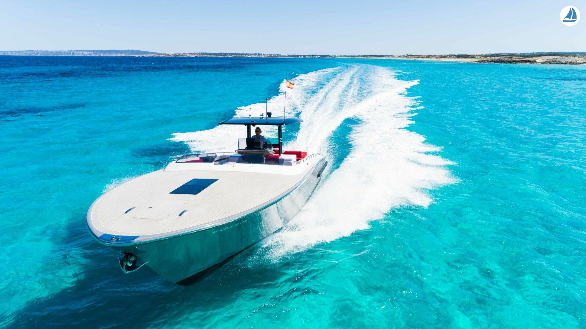 صور Canados 42 Gladiator 4