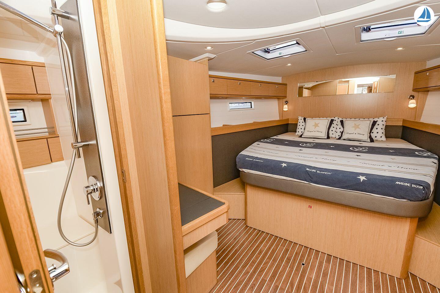 صور Bavaria 56 11