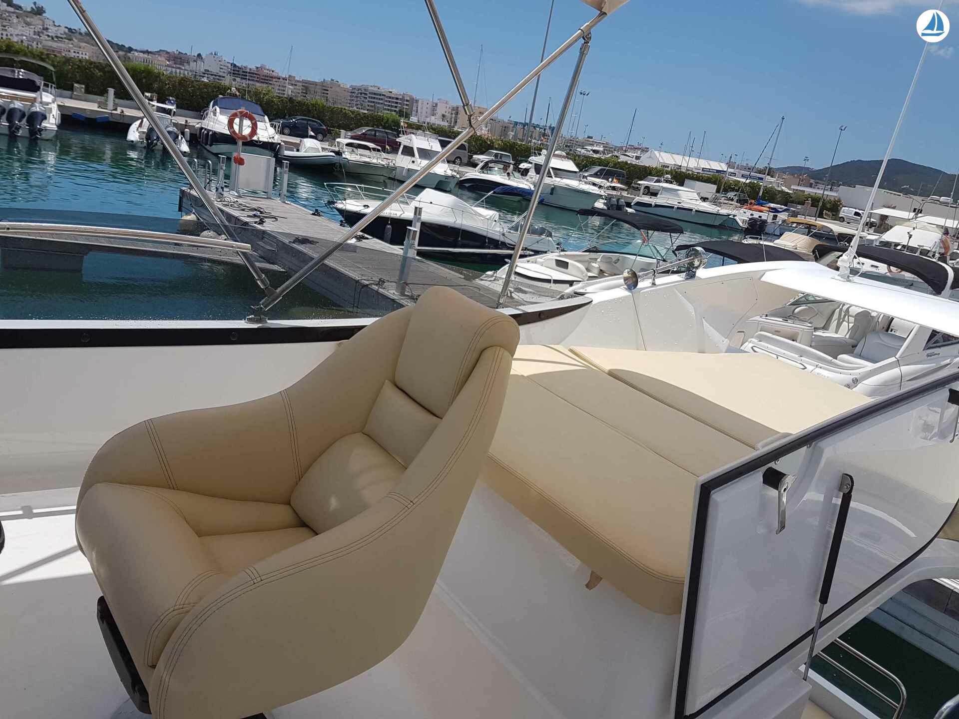 صور Galeon 290 FLY 9