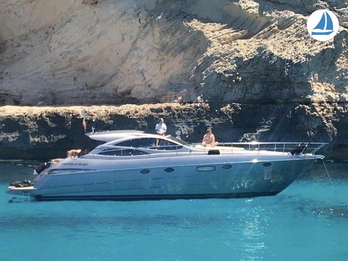 صور Pershing 50 4