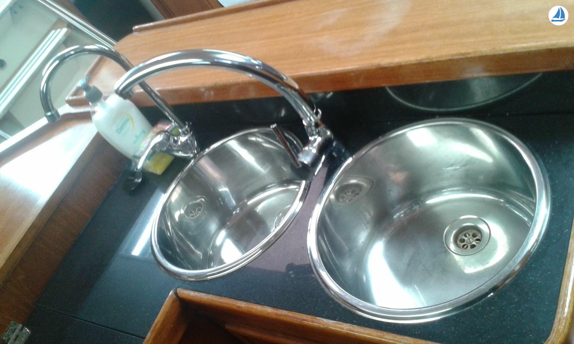 صور Jeanneau SUN ODYSSEY 51 8