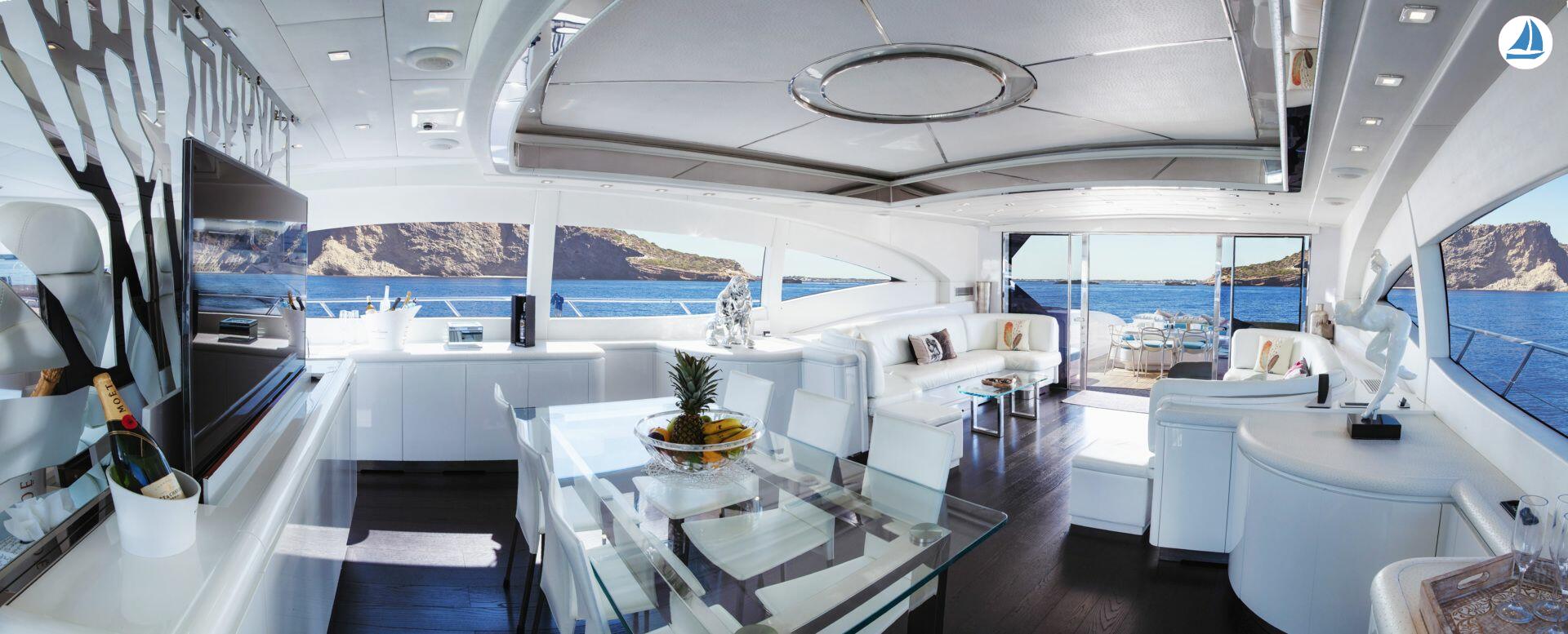 صور Mangusta 108 3