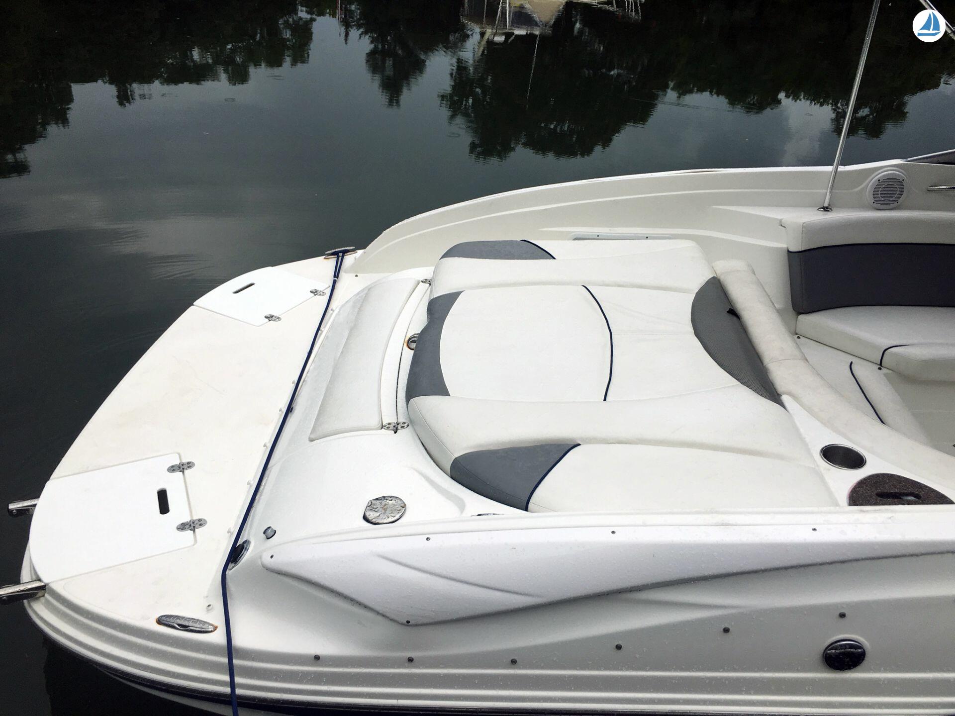 صور Rinker 246 BOW RIDER 7