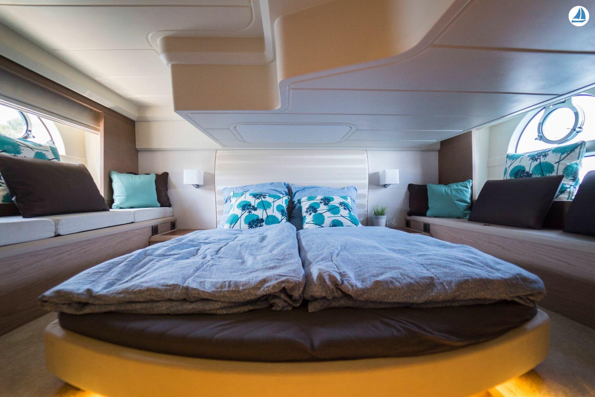 صور Monte Carlo 4 7