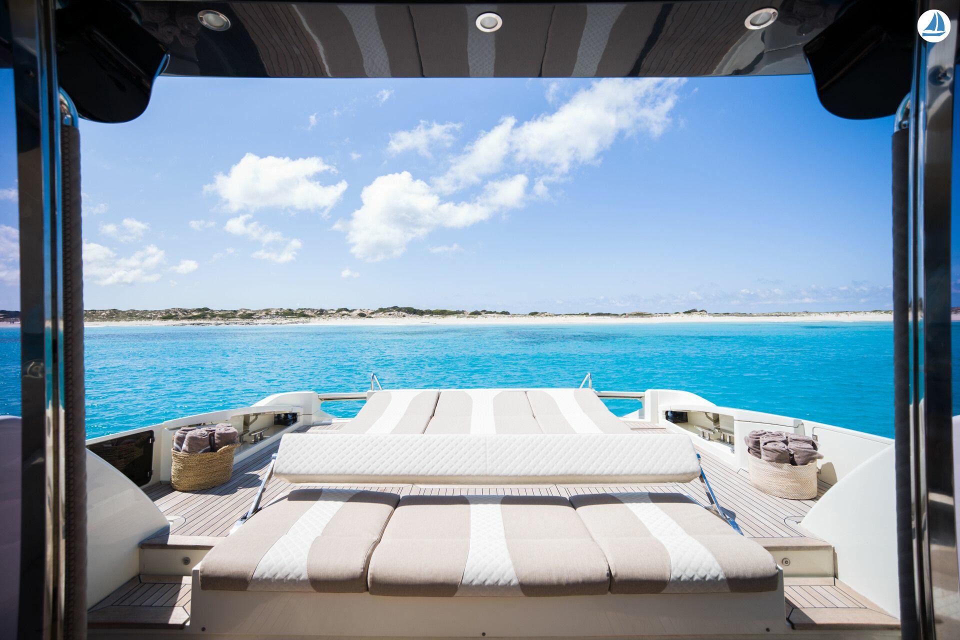 صور Riva EGO 68 9