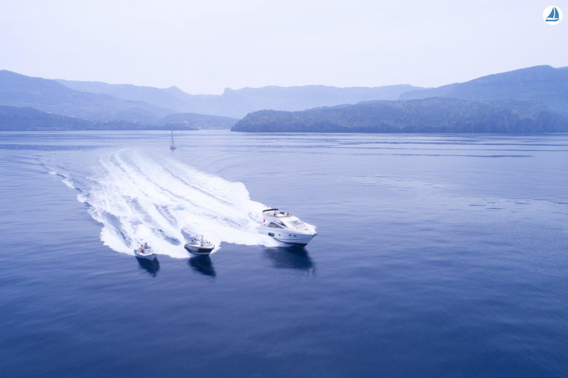 صور Ranieri Cayman 23 Sport Touring 3