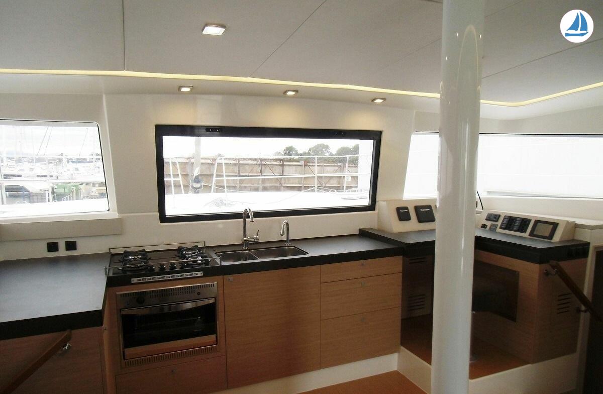 صور Bali 4.3 Catana 9