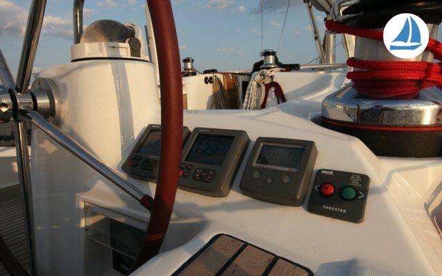 صور Beneteau OCEANIS 50 5