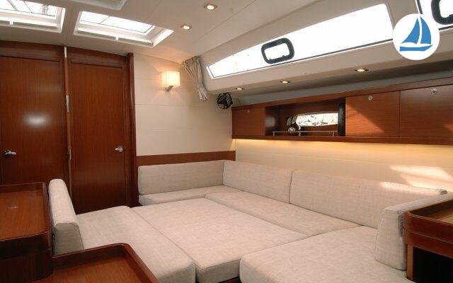 صور Beneteau OCEANIS 50 10