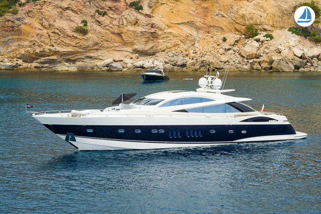 صور Sunseeker PREDATOR 108 2