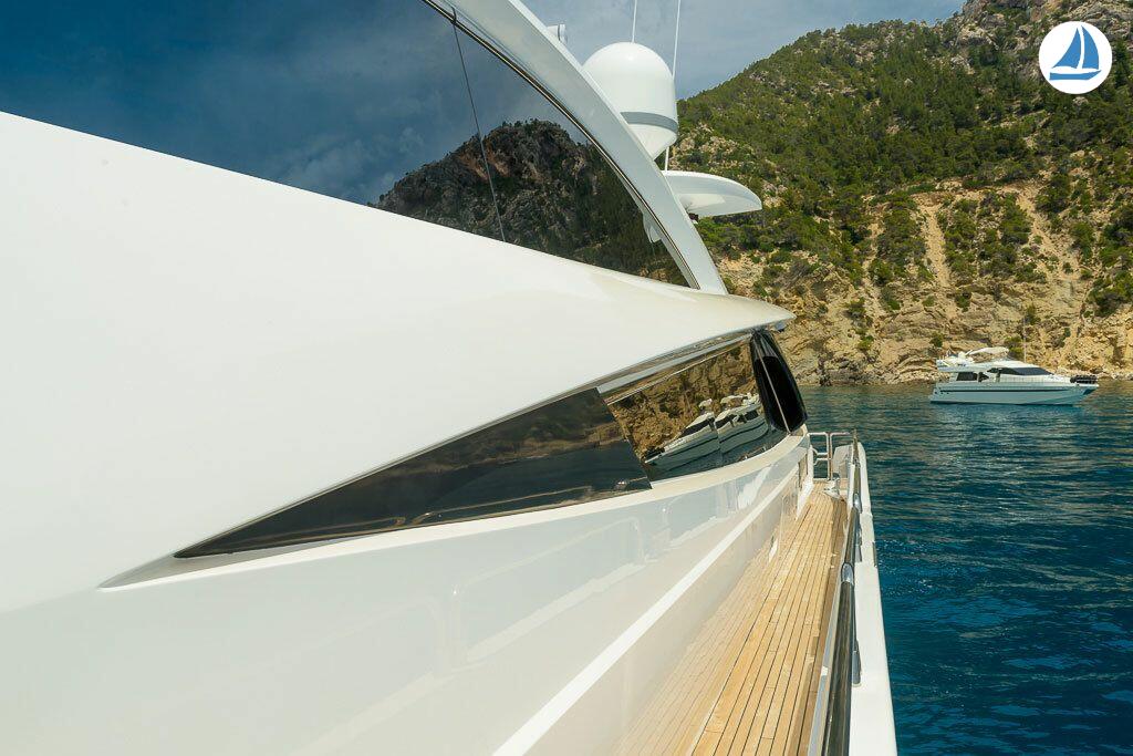 صور Sunseeker PREDATOR 108 7