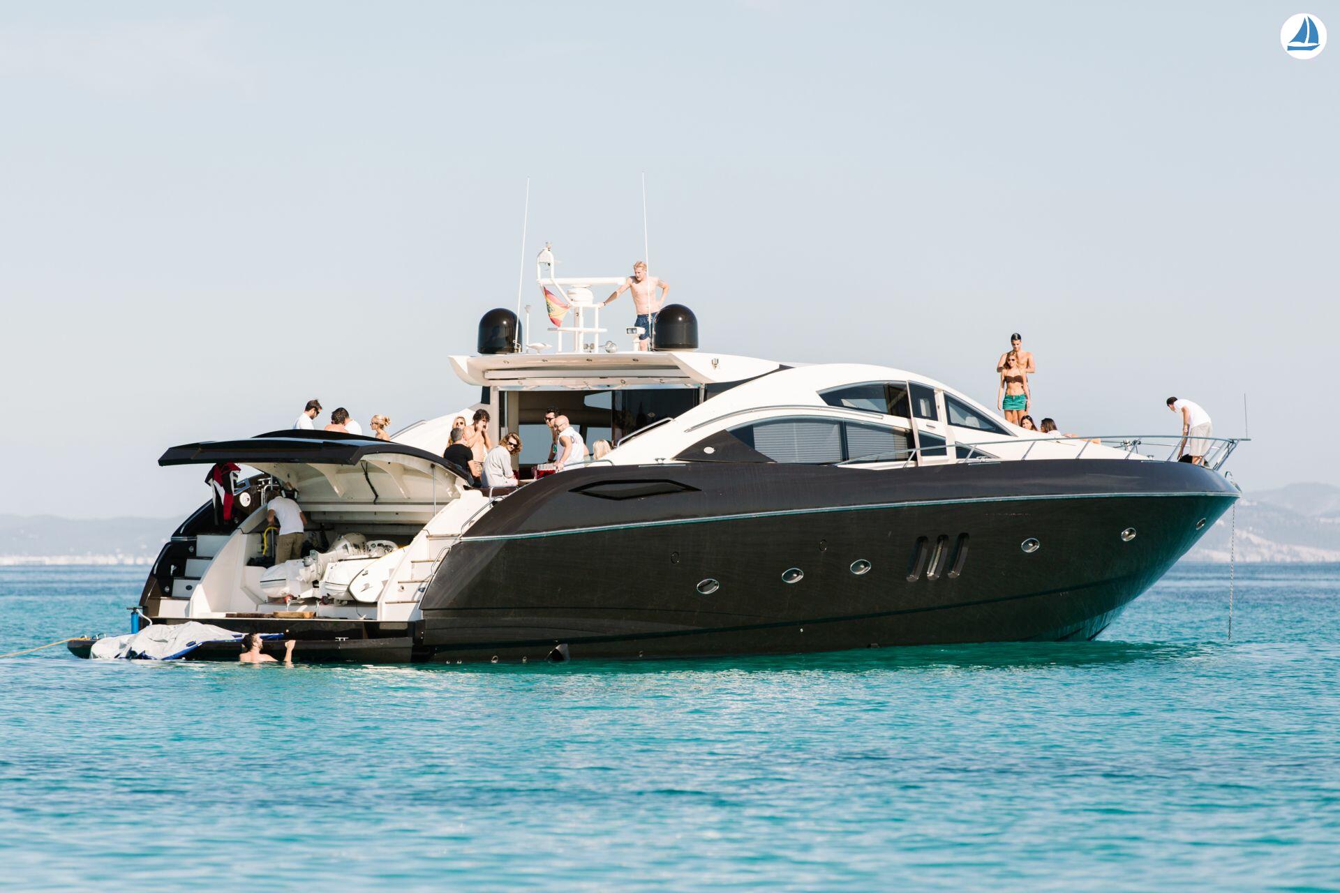 صور Sunseeker Predator 82 2