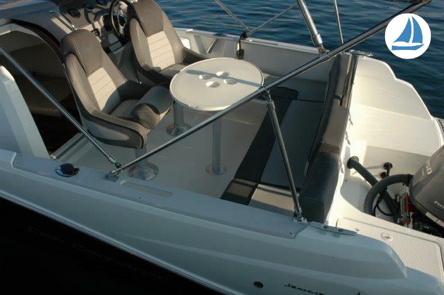 صور Jeanneau CAP CAMARAT 6.5 WA 8