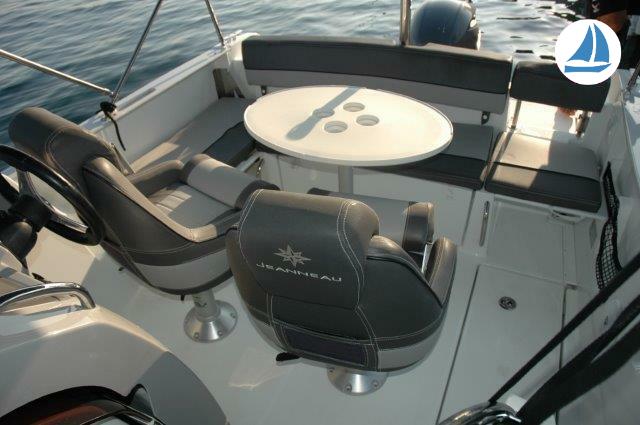 صور Jeanneau CAP CAMARAT 6.5 WA 10