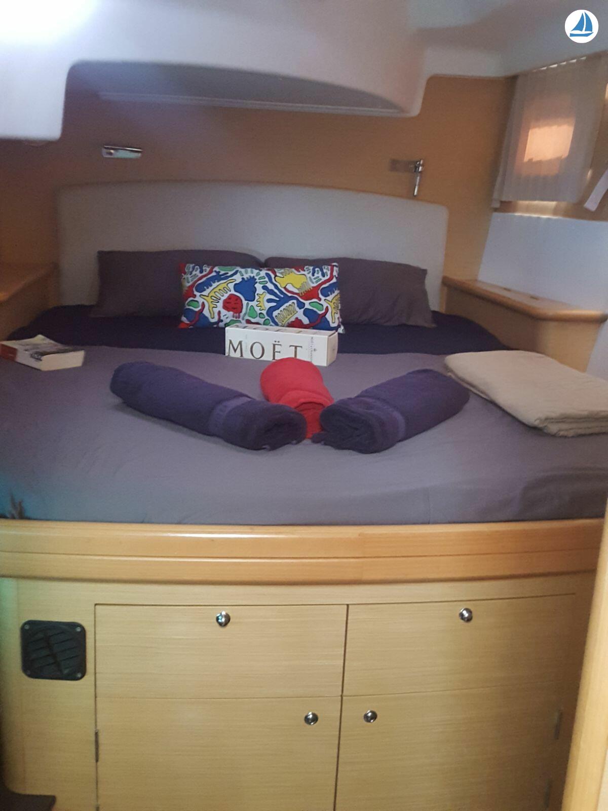 صور Lagoon 440 14