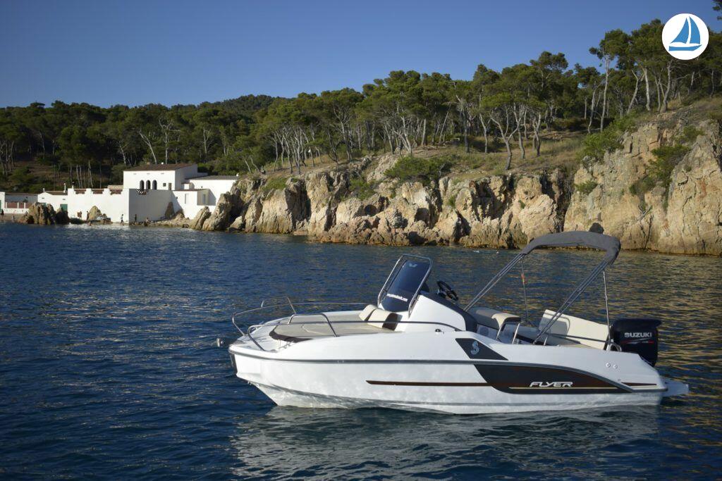 صور Beneteau FLY 5.5 SUNDECK 2