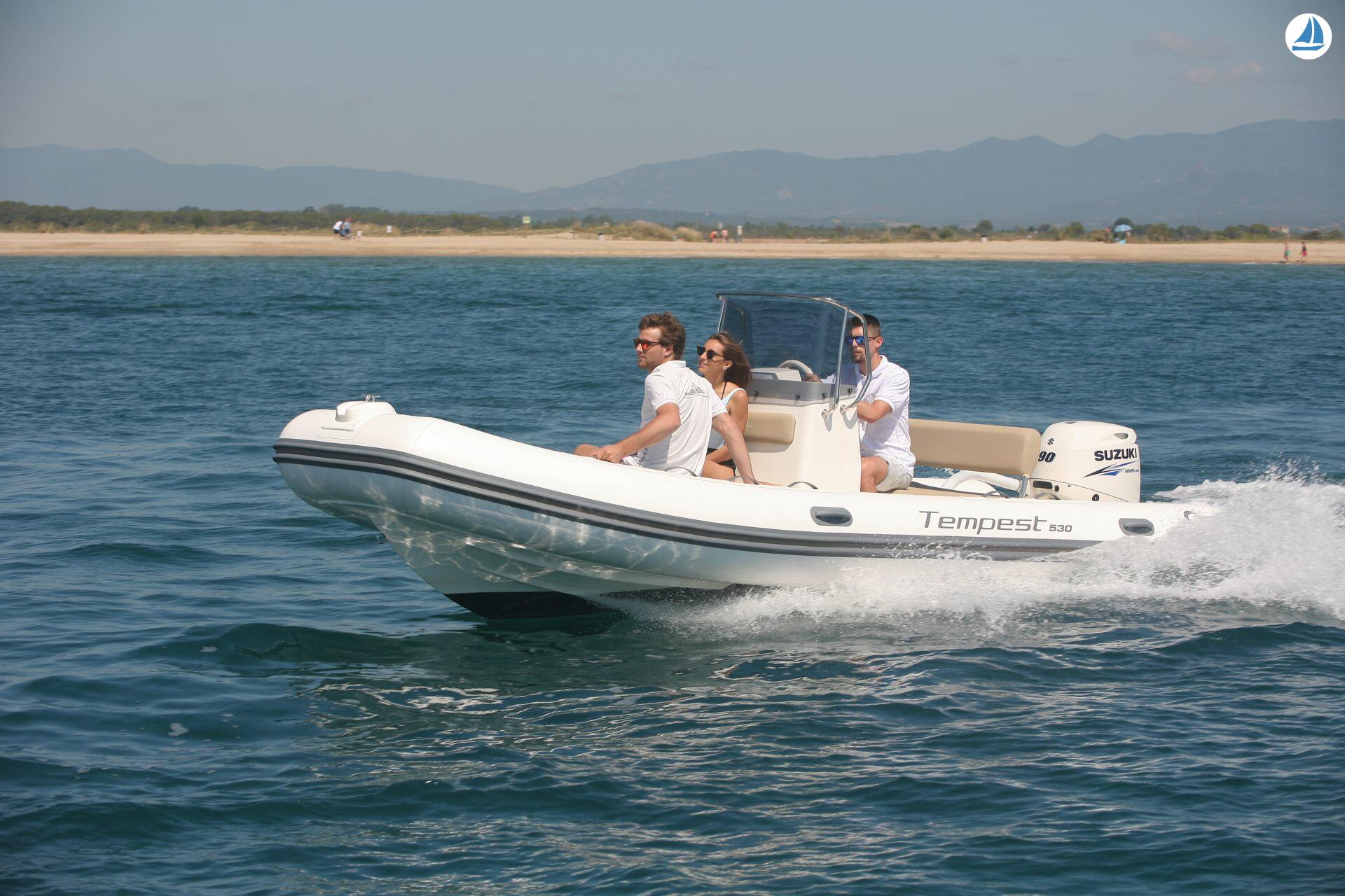 صور Capelli Tempest 530 5