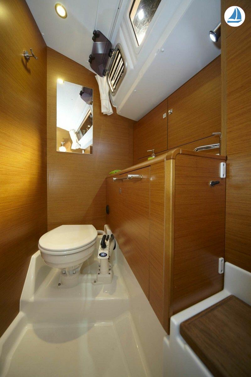 صور Jeanneau SUN ODYSSEY 439 11