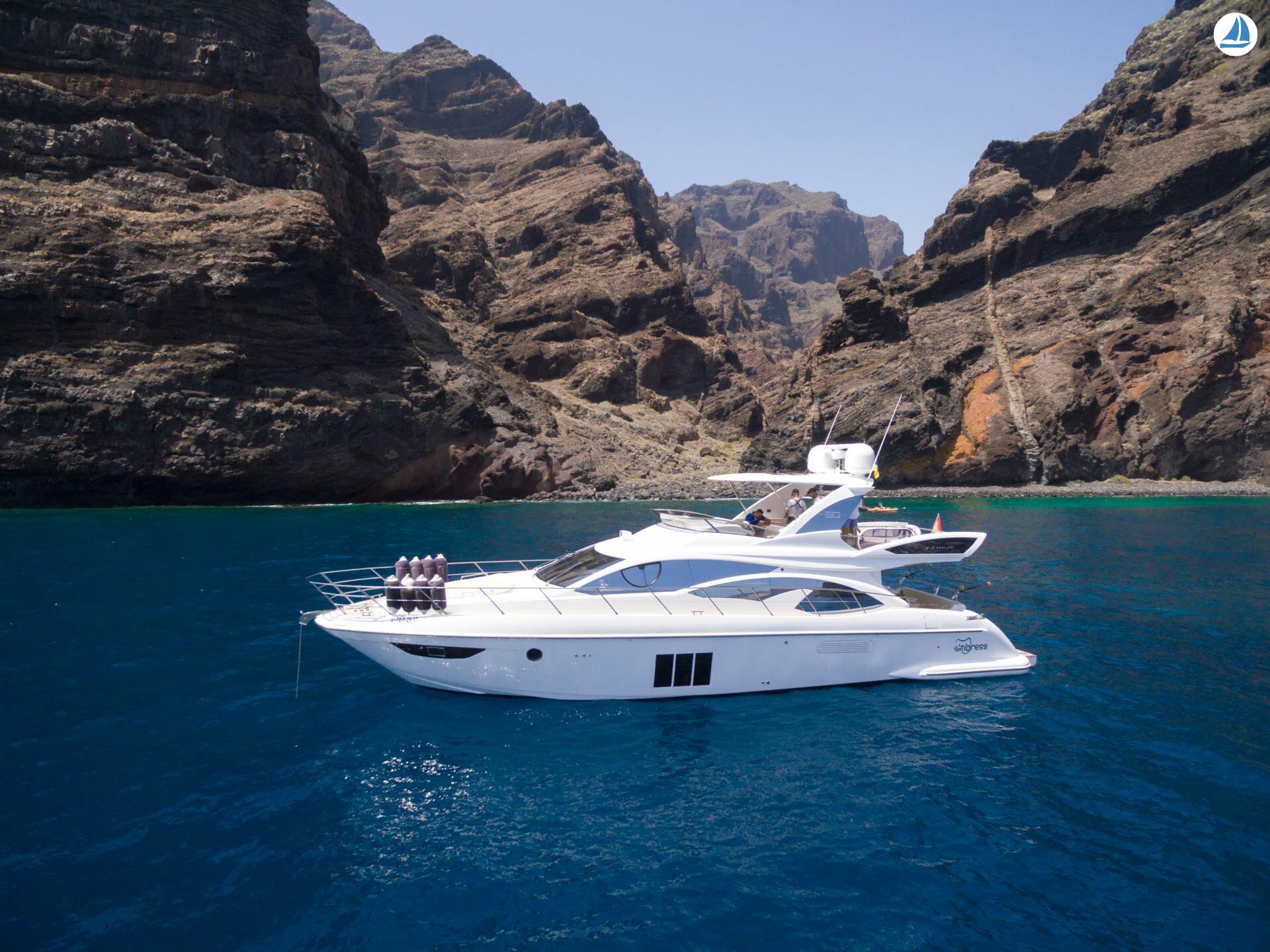 صور Azimut 60 3