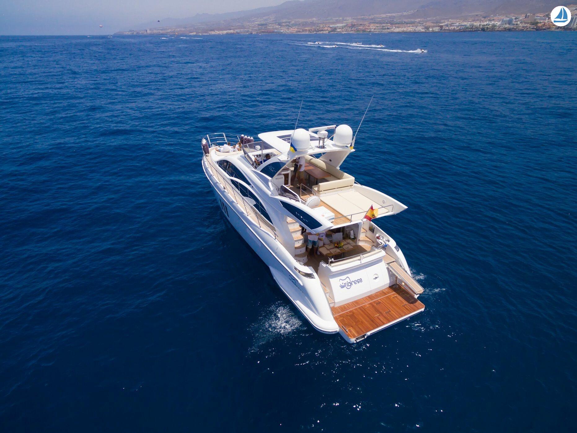 صور Azimut 60 6