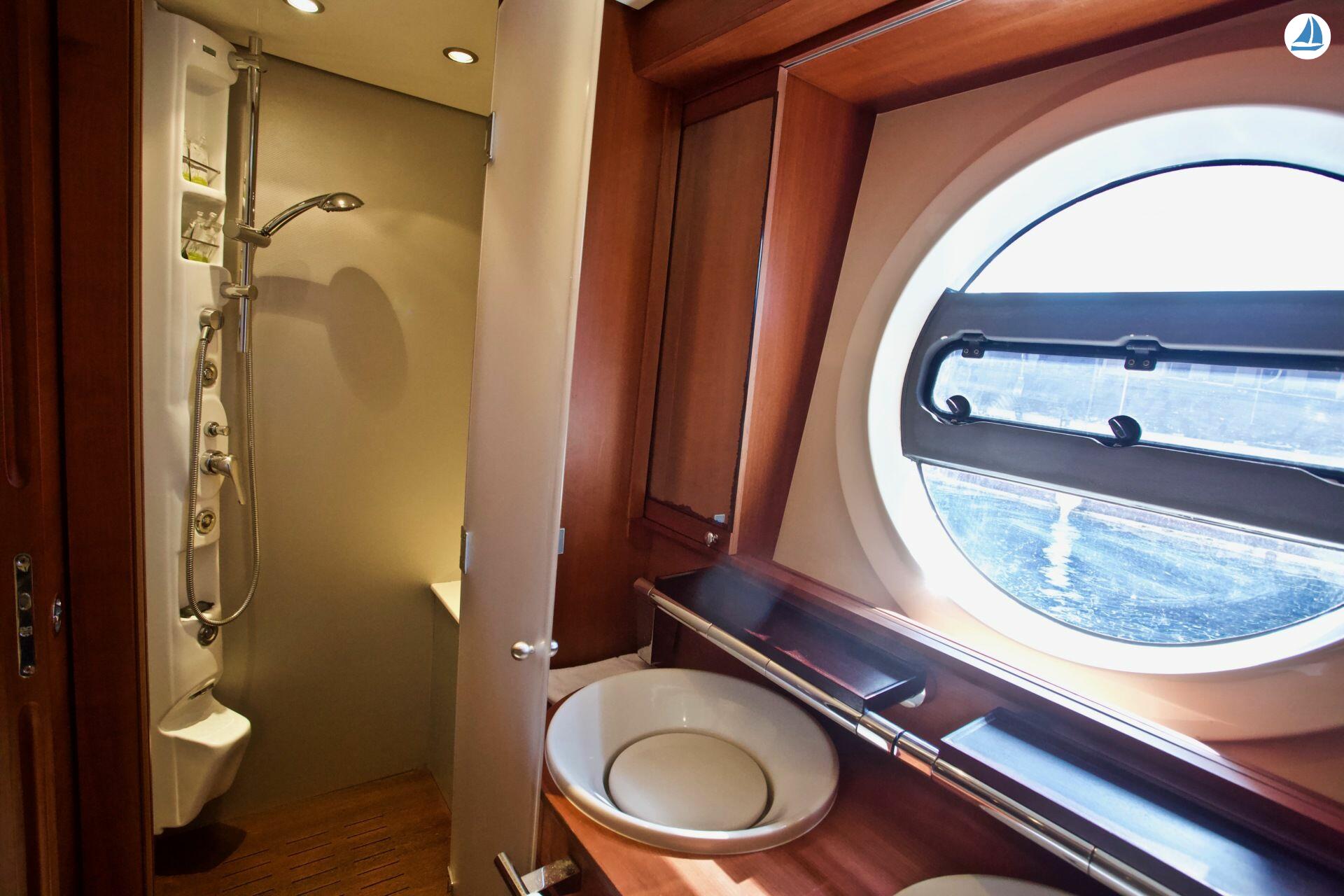 صور Aicon 75 Fly Lutetia 45