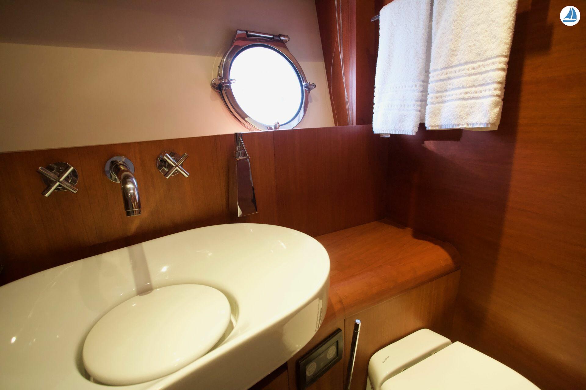 صور Aicon 75 Fly Lutetia 51