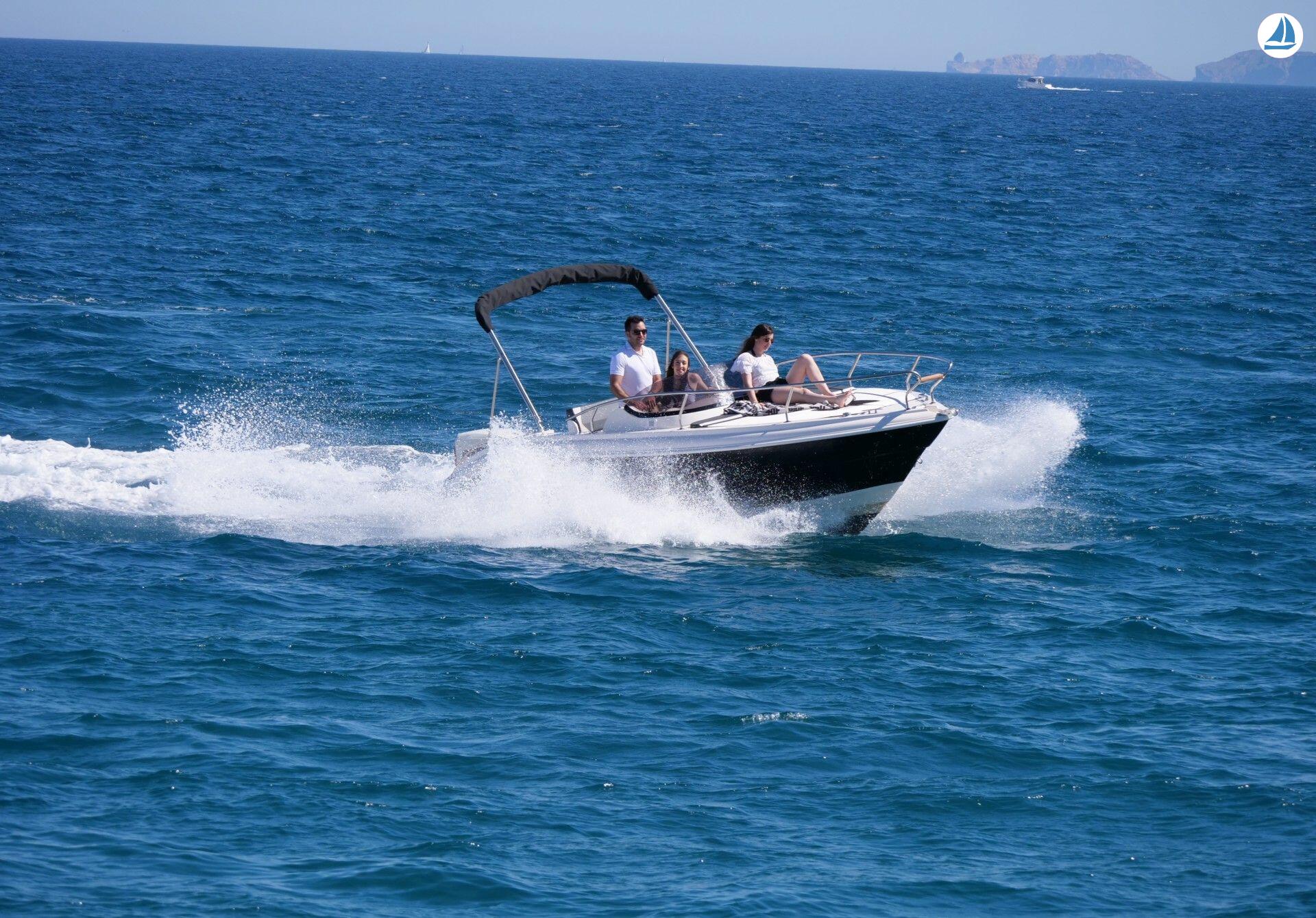 صور Eolo 590 Day 9