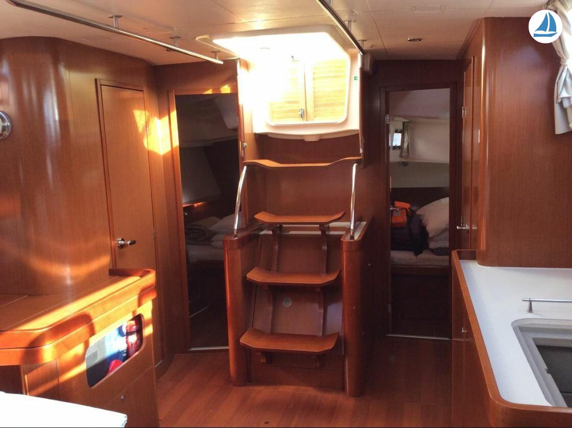 صور Beneteau OCEANIS 46 4