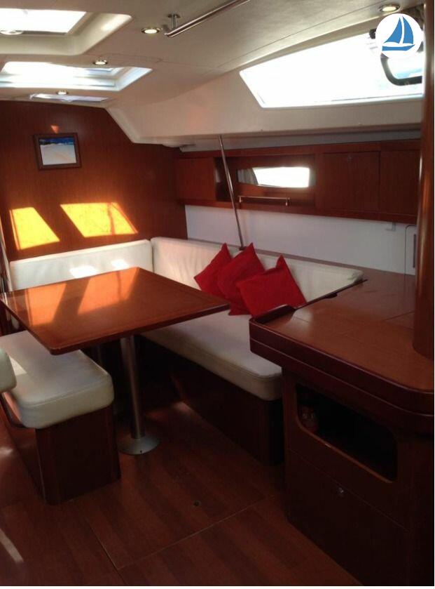 صور Beneteau OCEANIS 46 5